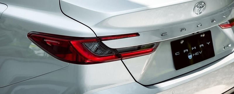 Duoi xe camry 2025 Toyota Camry 2025