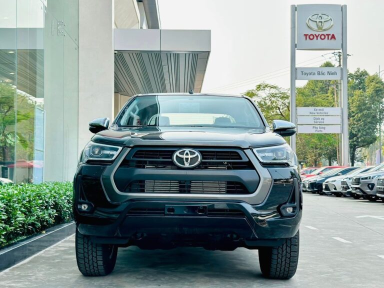 Toyota Hilux Toyota Bắc Ninh: Sự Lựa Chọn Hoàn Hảo Cho Mọi Địa Hình