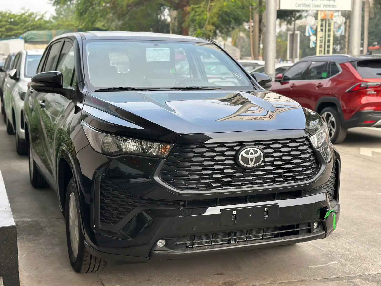 Ngoai that Innova Cross G tai Bac Ninh Toyota Innova Cross 2.0 G 2026 – Mẫu MPV dẫn đầu xu hướng mới