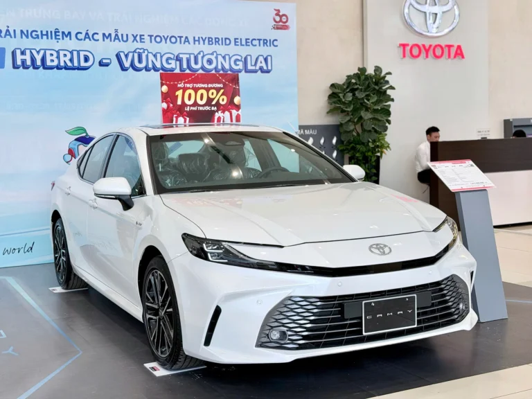 Giá xe Toyota Camry tại Bắc Ninh 2026 | Lăn bánh & Ưu đãi