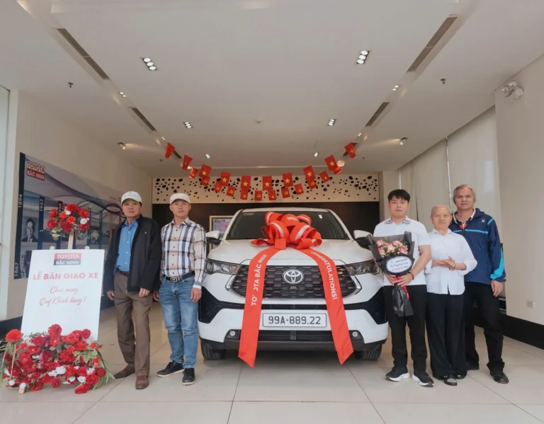Đánh giá Innova Cross tại Bắc Ninh | Hybrid & Bản Xăng thực tế